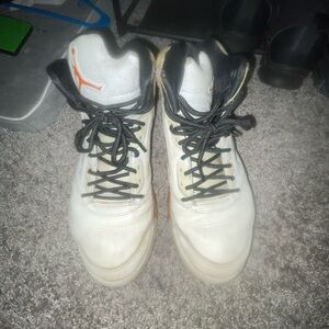 Men's White and Black Sneakers